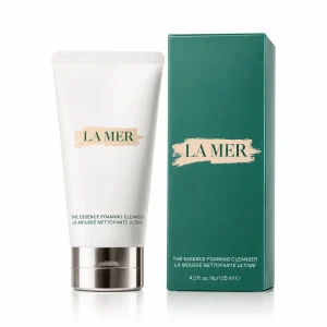 La Mer Essence Foaming Cleanser 125ml La Mer The Essence Foaming Cleanser 125ml on white background